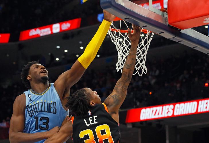 稳当多了！小贾巴里近25场场均16.2分6.7板1.1帽三分命中率39%