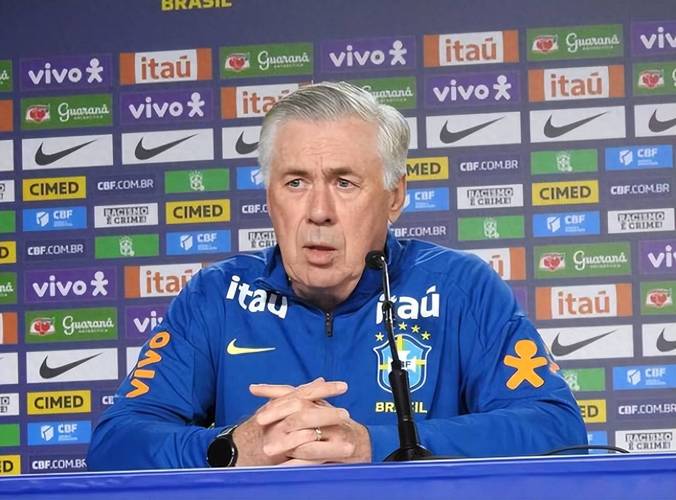 得知无缘巴西队名单，内马尔：嘿，安切洛蒂，那我呢