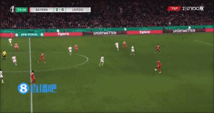 拜仁总比分101亚特兰大！迪亚斯破门，卡尔助攻，两者双双传射