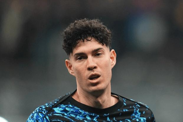 记者：国米并没有打算出售巴斯托尼，球员也希望留队